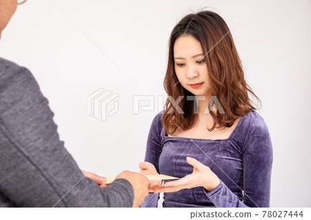 爸爸現場圖片 爸爸現場圖片 78027444
