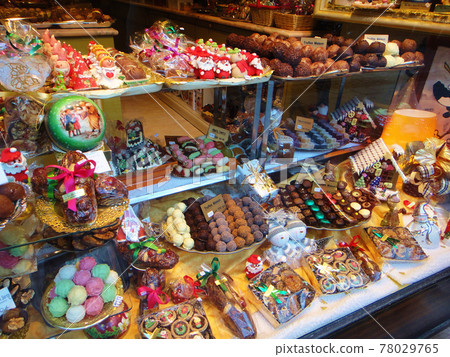 [Strasbourg] Marched Noel's sweets 78029765