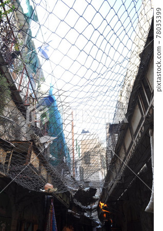 Scenery of the passage in Israel (Old Town of Hebron) Scenery of the passage in Israel (Old Town of Hebron) 78035399