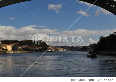 Scenery seen from the Douro River in Portugal (Porto) Scenery seen from the Douro River in Portugal (Porto) 78036337
