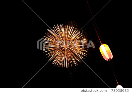 [Saitama] Todabashi Fireworks Festival Large-flowered fireworks and lanterns 78038683