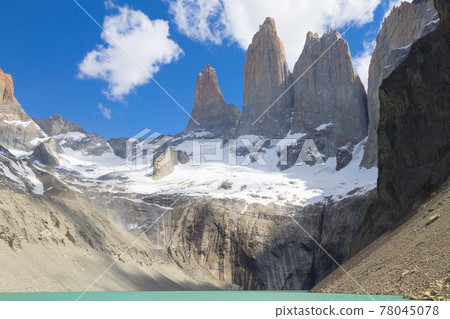 Base Las Torres viewpoint, Torres del Paine, Chile 78045078