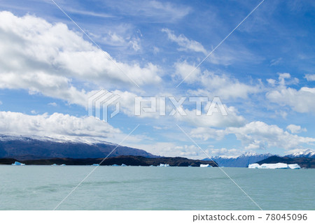 Upsala Glacier view from Argentino lake, Patagonia landscape, Argentina 78045096