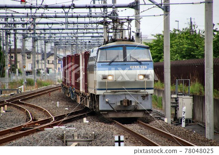 電力機車牽引的集裝箱貨運列車和EF66-100系列 電力機車牽引的集裝箱貨運列車和EF66-100系列 78048025