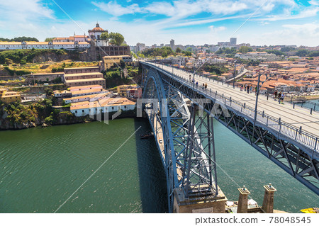 Dom Luis Bridge in Porto 78048545