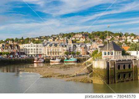Trouville and Touques river 78048570