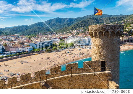 Beach at Tossa de Mar and fortress 78048668