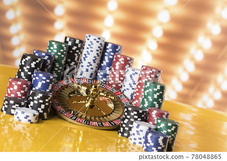 Casino roulette, running in a motion, Poker Chips Casino roulette, running in a motion, Poker Chips 78048865