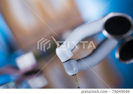 Close-up Dental Instruments 78049086