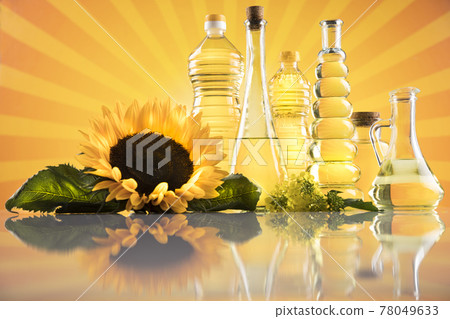 Cooking oils, Olive oil, Rape, Sunflower flowers in bottles 78049633