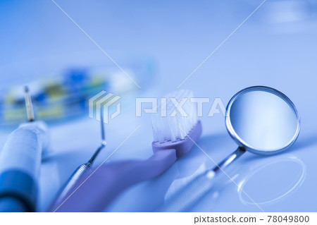 Close-up Dental Instruments Close-up Dental Instruments 78049800