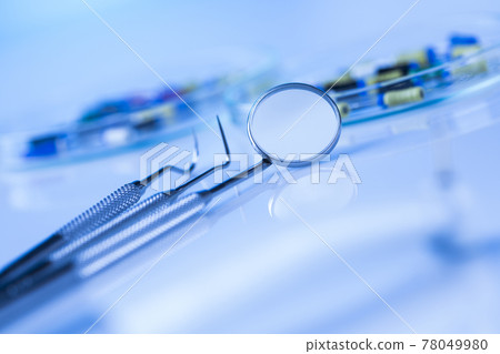 Set of metal medical equipment tools for teeth dental Set of metal medical equipment tools for teeth dental 78049980