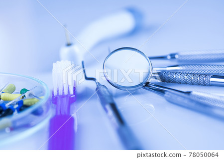 Set of metal medical equipment tools for teeth dental 78050064