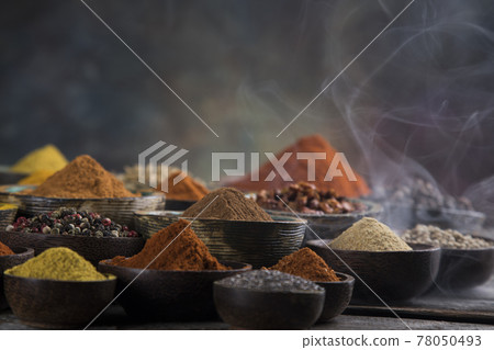 Cooking ingredient,spice and smoke 78050493