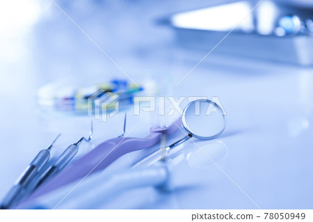 Close-up Dental Instruments 78050949