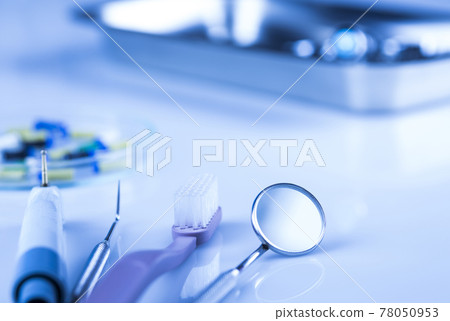 Close-up Dental Instruments 78050953