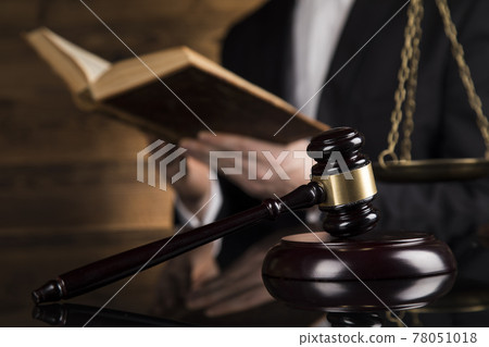 People, Wooden gavel barrister, justice concept People, Wooden gavel barrister, justice concept 78051018