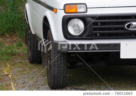 俄羅斯進口車Lada Niva前部 俄羅斯進口車Lada Niva前部 78051665