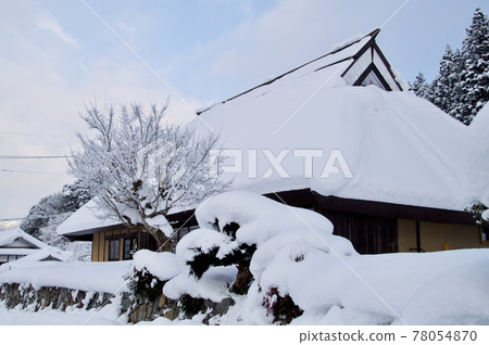 雪中的老民居 Chojaya 雪中的老民居 Chojaya 78054870