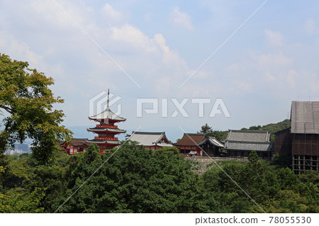 Kiyomizu Temple in early summer Kiyomizu Temple in early summer 78055530