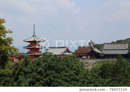 Kiyomizu Temple in early summer Kiyomizu Temple in early summer 78055534