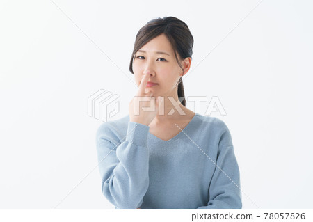 Female 20s white background nose 78057826