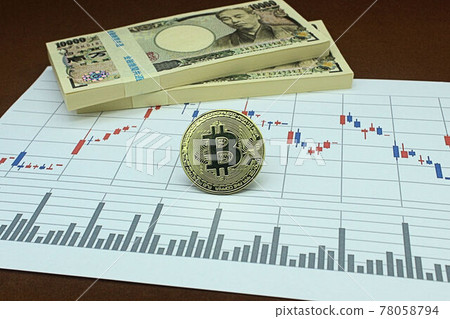 [Thumbnails of articles about virtual currency, bitcoin, investment, etc.] Bitcoin and a wad of million yen 78058794