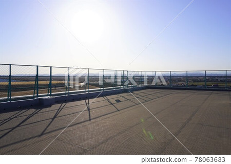 一所公立學校樓頂的風景 78063683