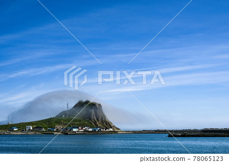 Hokkaido Sea Fog and Enrumu Cape Samani Town 78065123