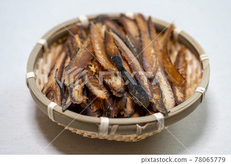 Mackerel section_shaving 78065779