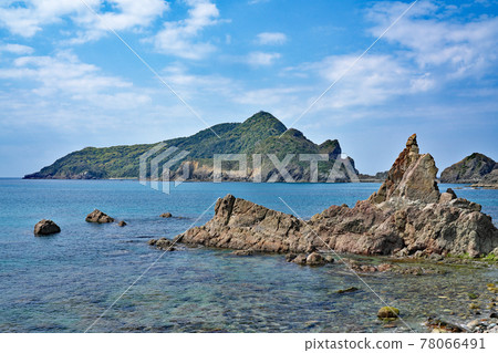 [Okiakime Island from Gotohana Observatory] Akimegi, Kasasa-cho, Minamisatsuma City, Kagoshima Prefecture 78066491