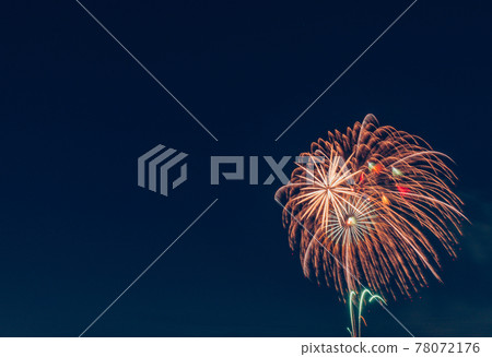 煙花背景素材 煙花背景素材 78072176