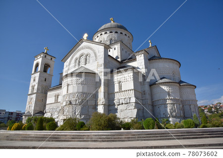 宏偉的基督復活教堂位於黑山首府波德利薩。 78073602