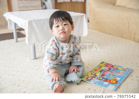 Baby image Baby image 78075542