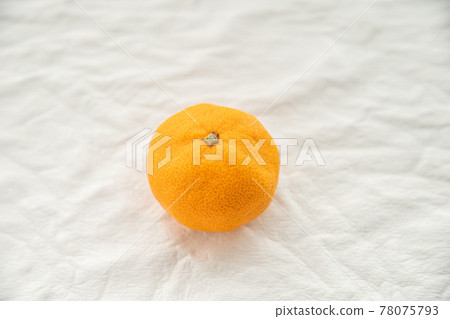 Mandarin orange image Mandarin orange image 78075793