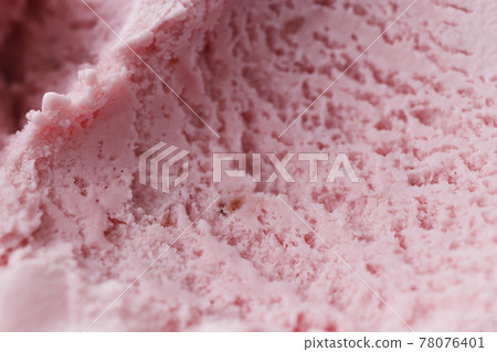 草莓冰淇淋 78076401