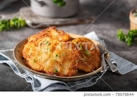Original latkes with garlic Original latkes with garlic 78078644