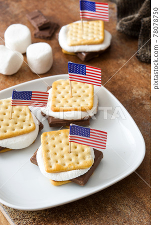Homemade smores Homemade smores 78078750
