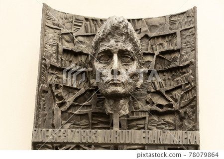 franz kafka bas relief prague monument franz kafka bas relief prague monument 78079864