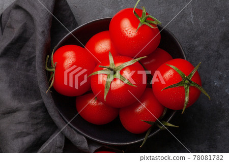 Fresh ripe tomatoes in bowl Fresh ripe tomatoes in bowl 78081782