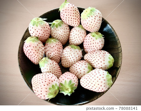 Pearl white photo material 78088141