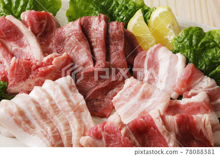 Assorted grilled beef and pork Assorted grilled beef and pork 78088381