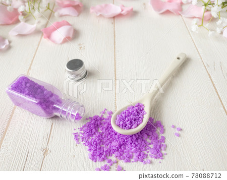 Lavender scented bath salts Shiraki background Lavender scented bath salts Shiraki background 78088712