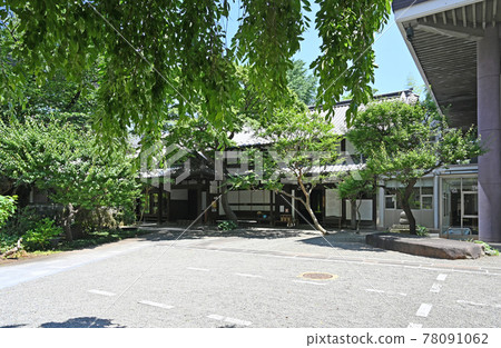 Temple: Nichiren Sect, Joenji Temple, Shinjuku Ward 78091062