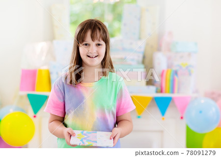 Child birthday party cake. Family with kids. Child birthday party cake. Family with kids. 78091279
