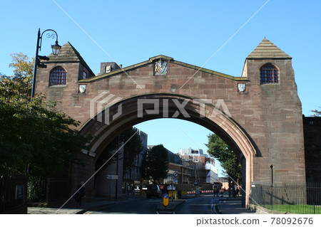 The streets of the ancient city of Chester, England 78092676