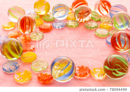 Marbles and Ojiki 78094499