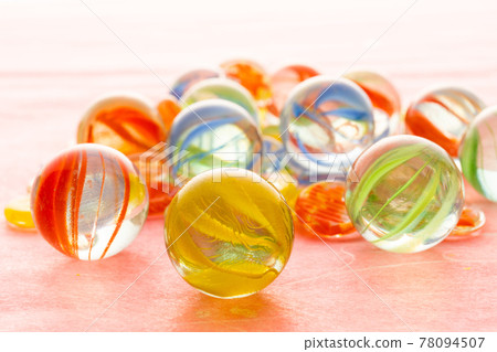 Marbles and Ojiki 78094507