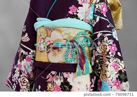 Kimono 78096731