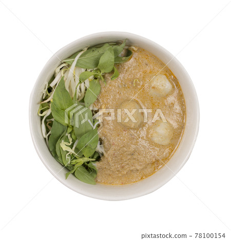 Kanom jeen nam ya : Rice noodles in fish curry sauce(Traditional Thai cuisine). Kanom jeen nam ya : Rice noodles in fish curry sauce(Traditional Thai cuisine). 78100154